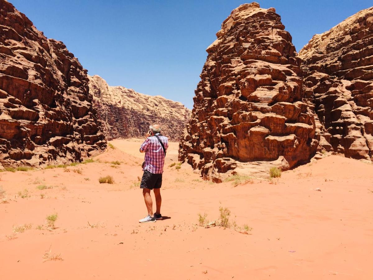 Desert Shine Camp ワディ ・ラム エクステリア 写真